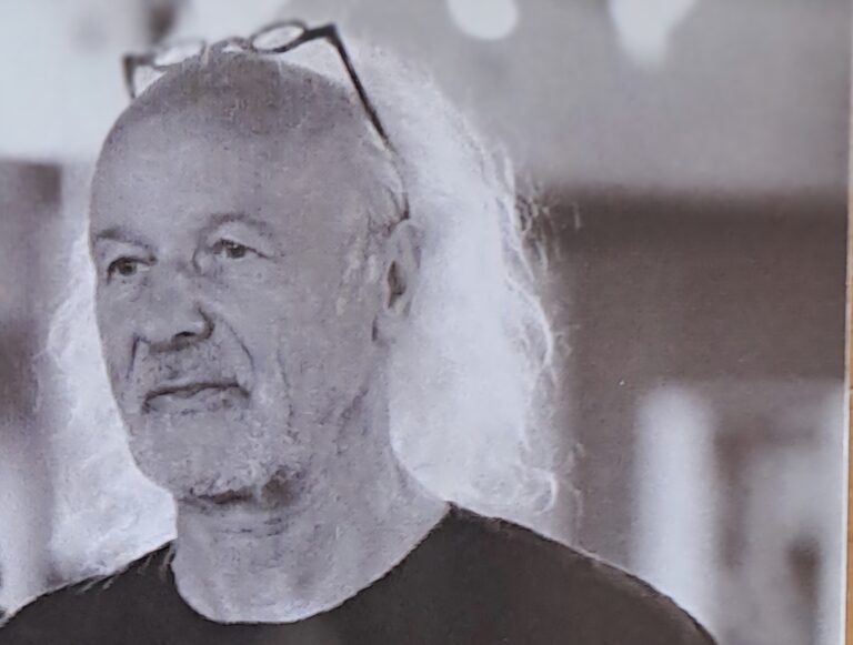Udo Preis, der Kulturmanager und Mitbegründer von RESPEKT ist am 13. Juni 2026 im 75. Lebensjahr verstorben.